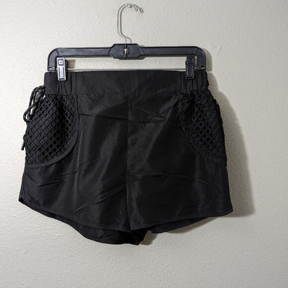 Forever 21 Active Netted Tulip-Hem Shorts - Picture 8 of 9